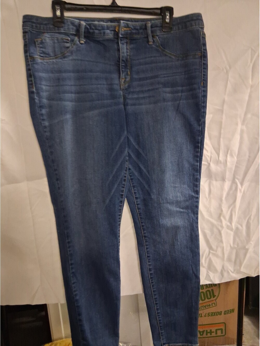 Mossimo Jeans Size 16 Women Blue Denim Pants Mid Rise Jegging H2
